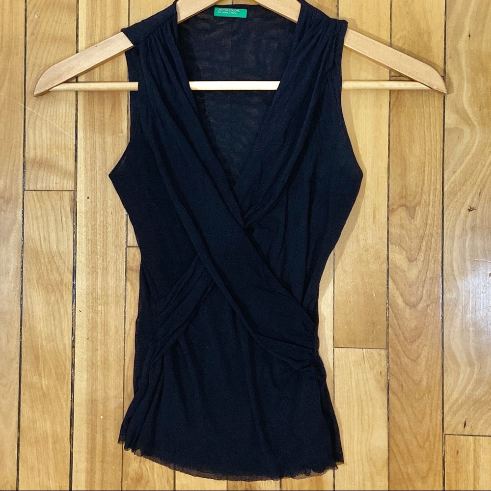United colors of Benetton black wrap top